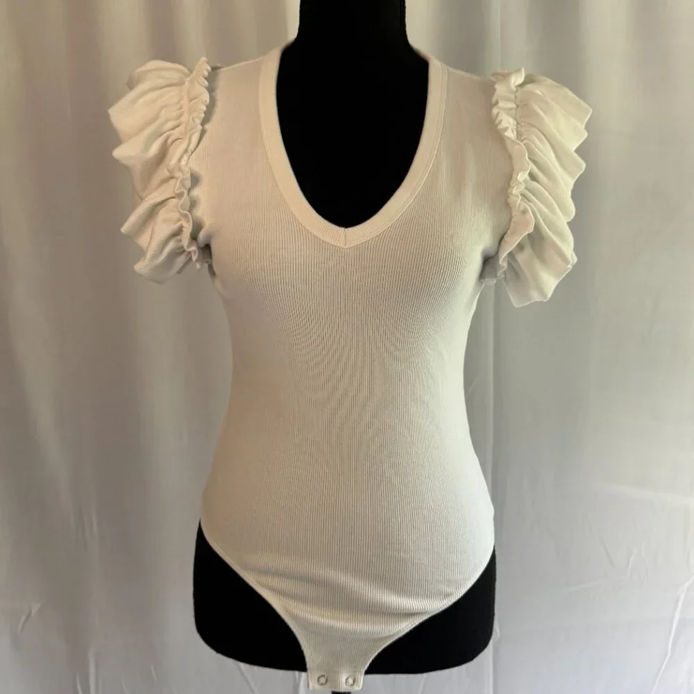 Ribbed flutter ruffle sleeve stretchy top Express Size Small - 355 - Picture 1 of 6